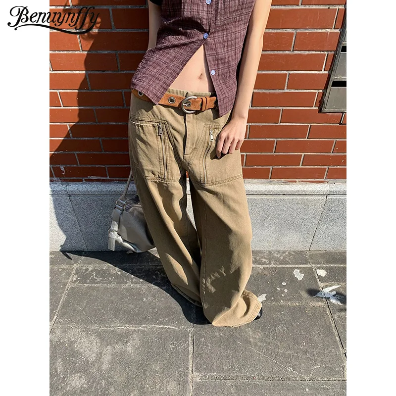 

Benuynffy Casual Zipper Pocket Wide Leg Jeans for Women 2026 Spring New Streetwear Low Rise Loose Straight Leg Denim Trousers