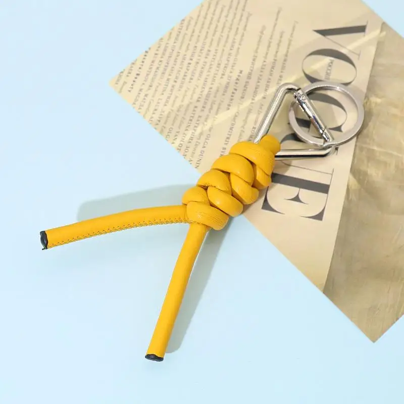 الجلود المنسوجة سيارة المفاتيح الراقية مفتاح حامل السيارات مفتاح قلادة فاخرة حلقة رئيسية حقيبة الإكسسوارات شنقا الديكور