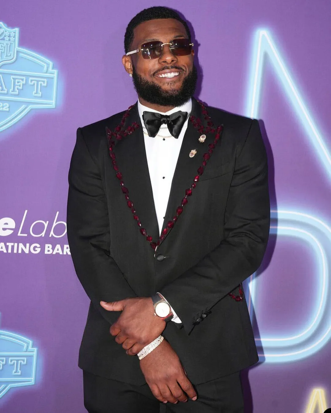 

Мужской костюм, черный пиджак, брюки, на одной пуговице, бордовый, со стразами, свадебные смокинги, официальная вечеринка, одежда для жениха, костюм Homme