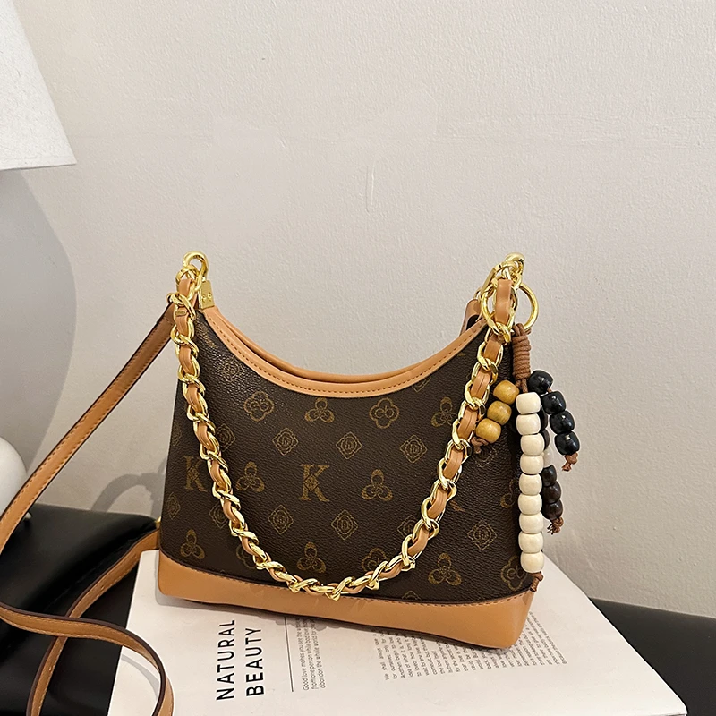 

Classic Women's Leather Crossbody Bag With Multiple Pockets By Luxury Brand Famous Designer For Everyday Elegant