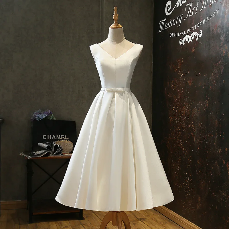 Tea Length Travel Wedding Dress – Double V-Neck Sleeveless Lace-Up Back with Waist Bow