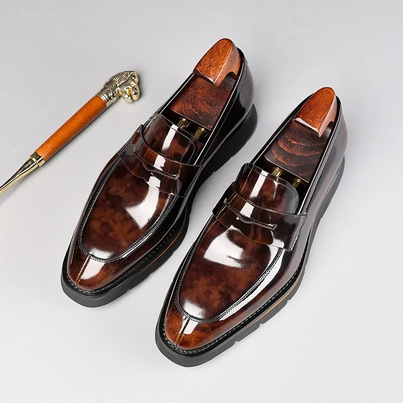 

Мужские деловые туфли из натуральной кожи на платформе, повседневные, с острым носком, без застежек, на одной шпильке