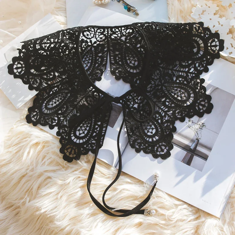 

Sweet Floral Lace Renaissance False Collars Woman Accessories For Women Black White Fake Collar Women Fetachable Collars