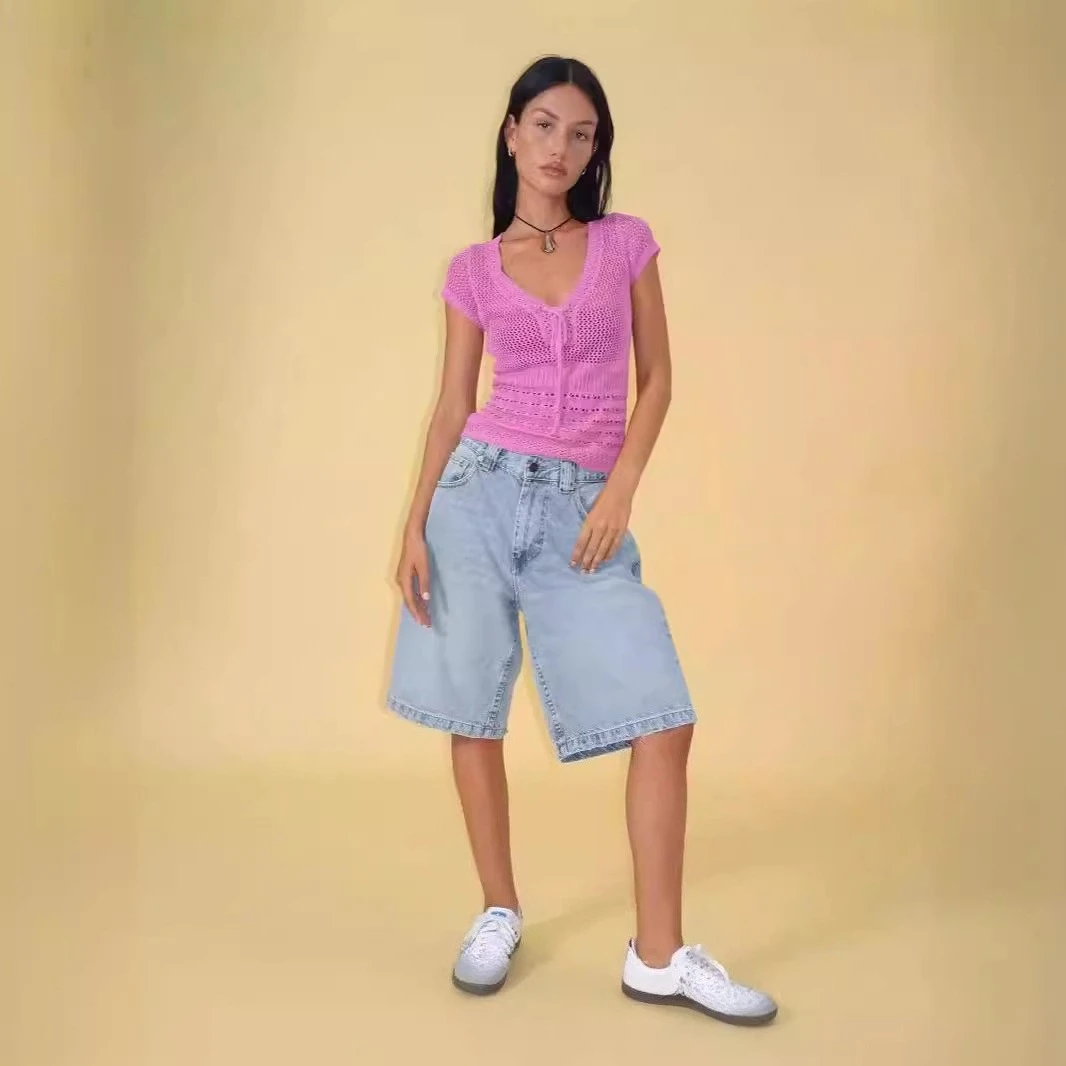 New Fashion Womens Knee Length Denim Shorts Loose Solid Color Low Rise Wide Leg Long Shorts With Pockets For Summer