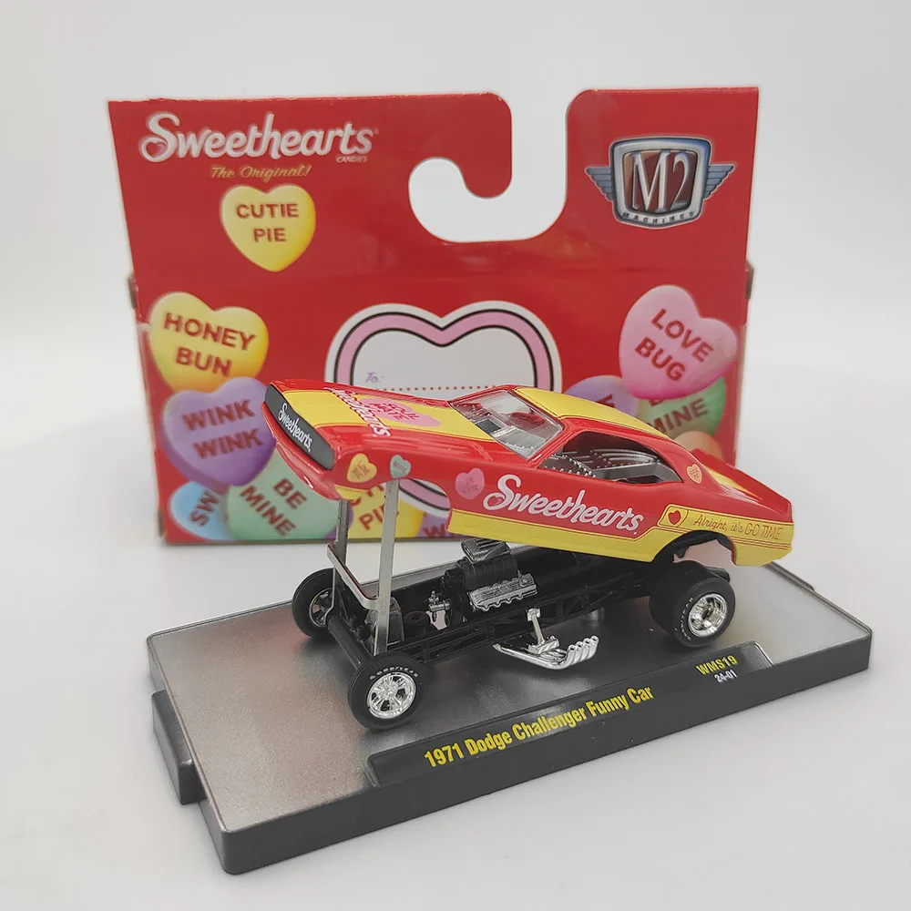 

Diecast M2 1:64 Scale 1971 Challenger Funny Car Alloy Car Model Collectible Toy Gift Souvenir Display Ornament