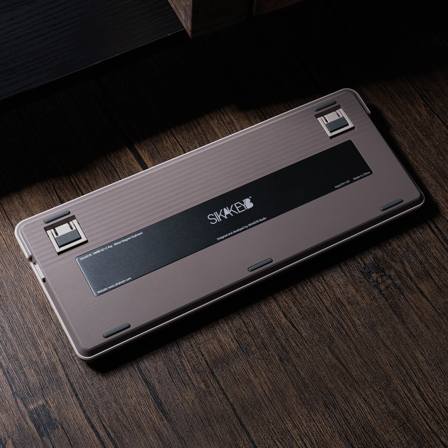 SIKAKEYB Castle nuevo HM80 teclado magnético para juegos de 82 teclas Gateron junta de interruptor de eje de jade magnético sensibilidad ajustable de 0,001mm