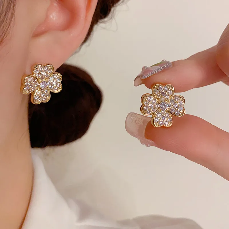 

Ele Faion Four Le Clover Ear Cuff Women's New ular High-End Sensation Ear Jewelry Unique Design Sensation Earrings