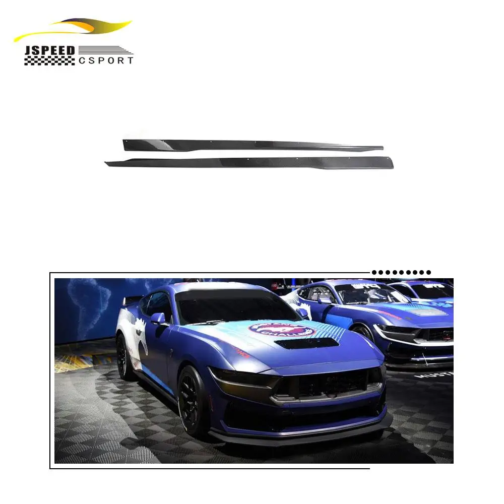 

Подходит для Ford Mustang Dark Horse 2024. Боковые юбки из углеродного волокна.