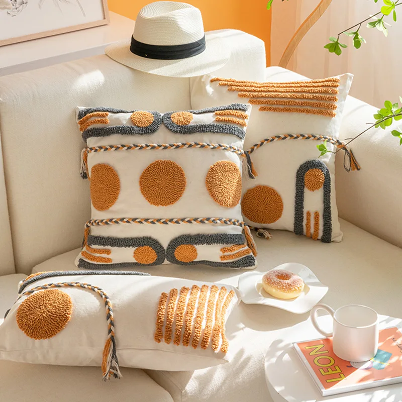 Vintage Nordic Bohemian Hand Painted Tufted Cushion Cover with Fringe for Sofa Pillow