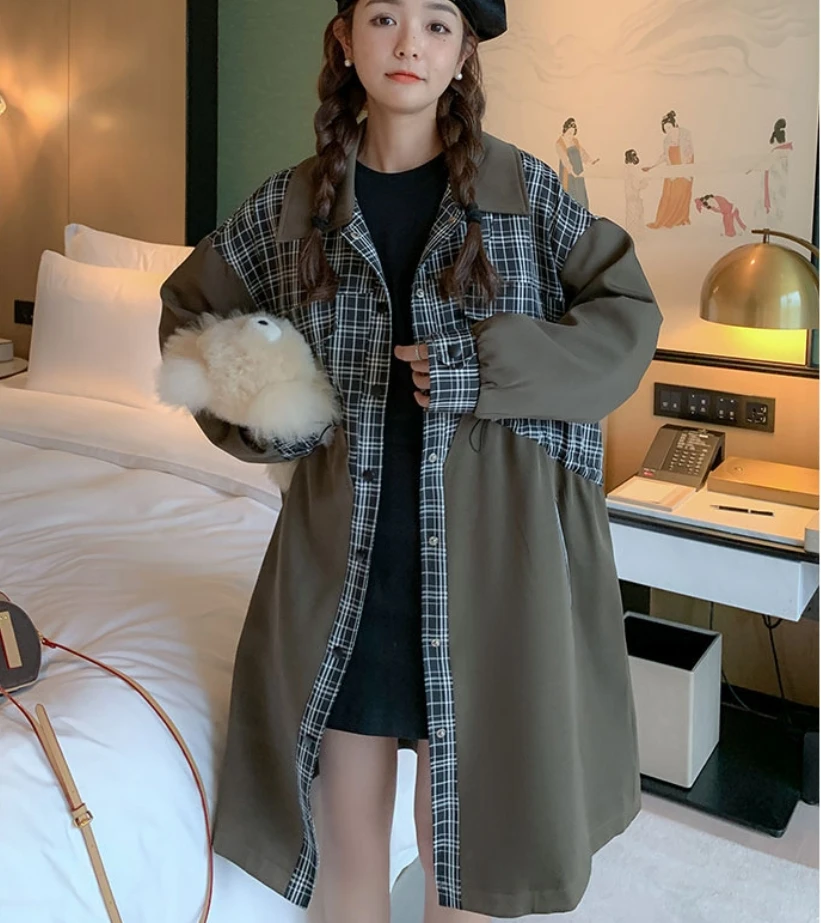 SuperAen النمط الصيني الجديد الرجعية مشبك السترة المرأة الجديدة الصناعة الثقيلة المطرزة الخامس الرقبة السترة