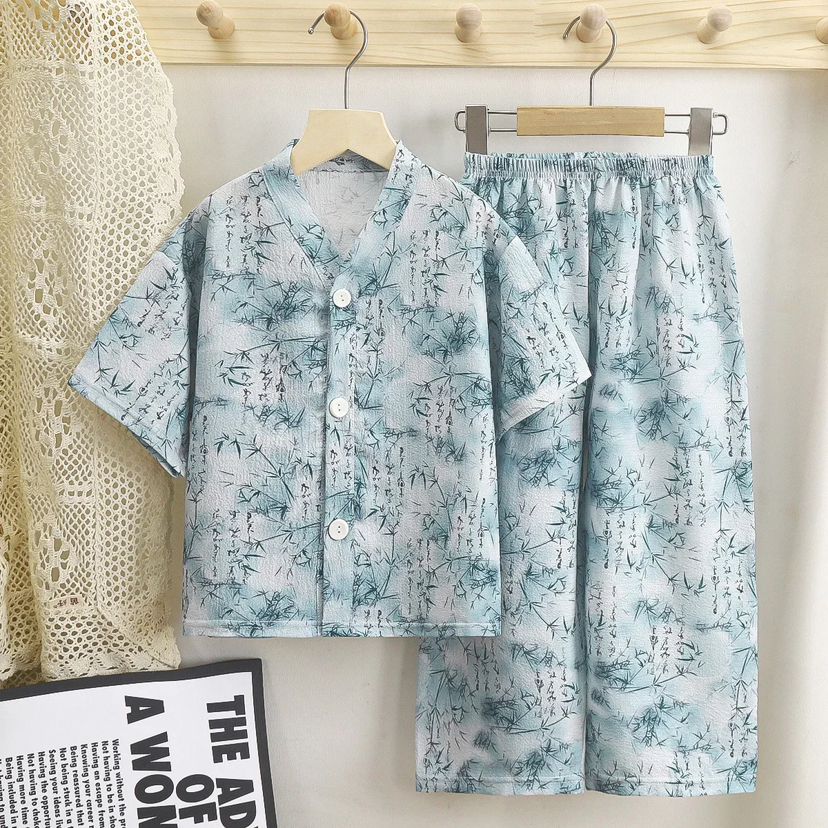 New 2024 Summer Kids Thin Pajamas Boys Girls Cartoon V-neck Short Sleeve Shirt Top + Pants Casual Clothes Sets Baby Loungewear