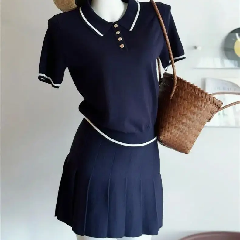 Comfortable and soft contrasting top + slim fit 2PCS skirt 2024 summer new school style suit