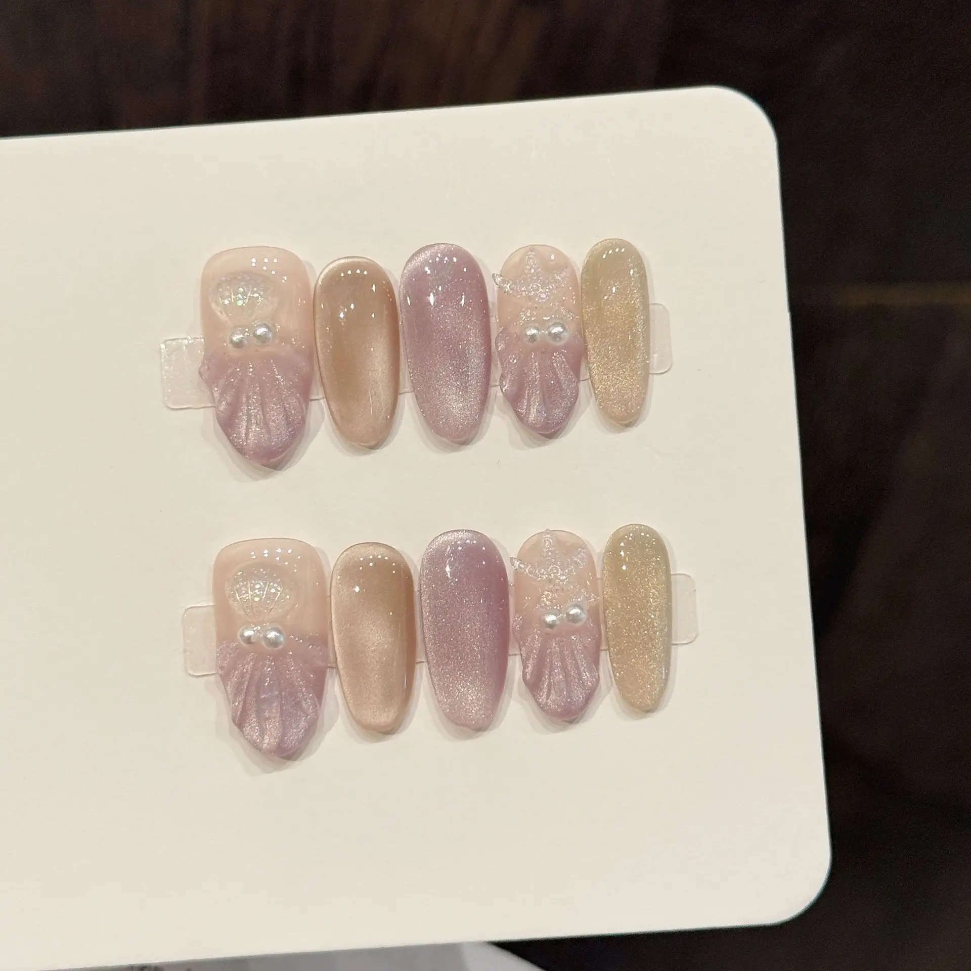 

10pcs Handmade Pressed Medium Oval Nail Art,Nice Fake Nails，Pink-purple Gradient Cat's Eye Pearl Shell Starfish,Ideal For Women