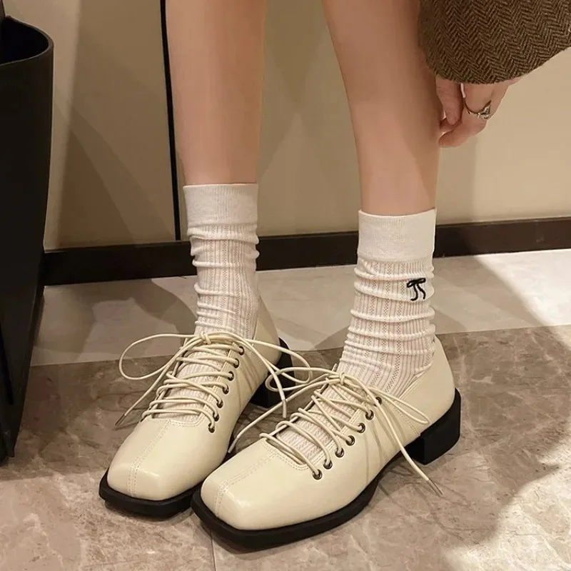 

Retro Women's Lace Shoes Fashion Square Head Casual Shoes Designer Platform Shoes for Woman Elegant Walking Shoe Zapatos Mujer