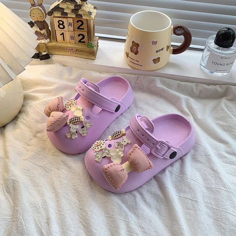

Children Casual Slippers for Girls 2025 Summer New Fashion Korean Style Soft Bottom Anti-slippery Versatile Cut-outs Beach Shoes