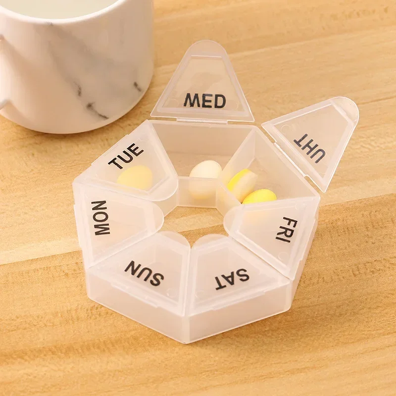 1PCS Pill Case Plastic 7 Days Tablet Candy Box Portable Storage Holder Travel Organizer Pill Dispenser Container Storage Boxes