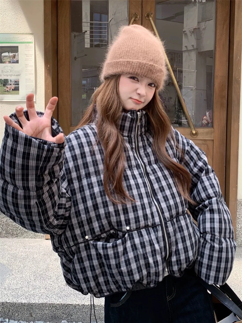 Retro Style Short Plaid Cotton Jacket Women's Winter New Loose Casual Warm Bread Style Coat Stand Collar Thickened Long Sleeve