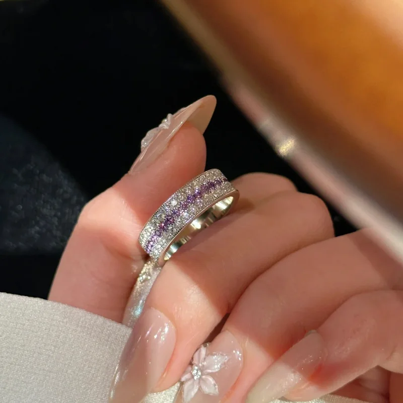 925 Sterling Silber Geometrischer Lila Zirkonia Ring Hochwertiger Verlobungs- und Partyschmuck
