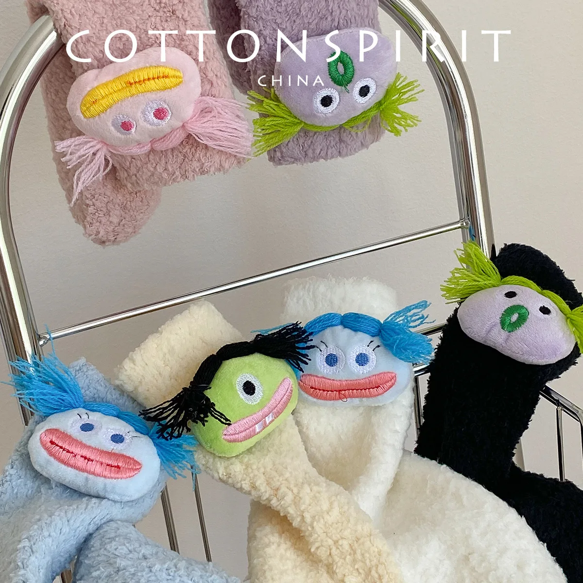 Интересные носки на осень и зиму, носки из кораллового флиса, носки до середины икры для сна, плюшевые носки, новогодние носки для девочек.