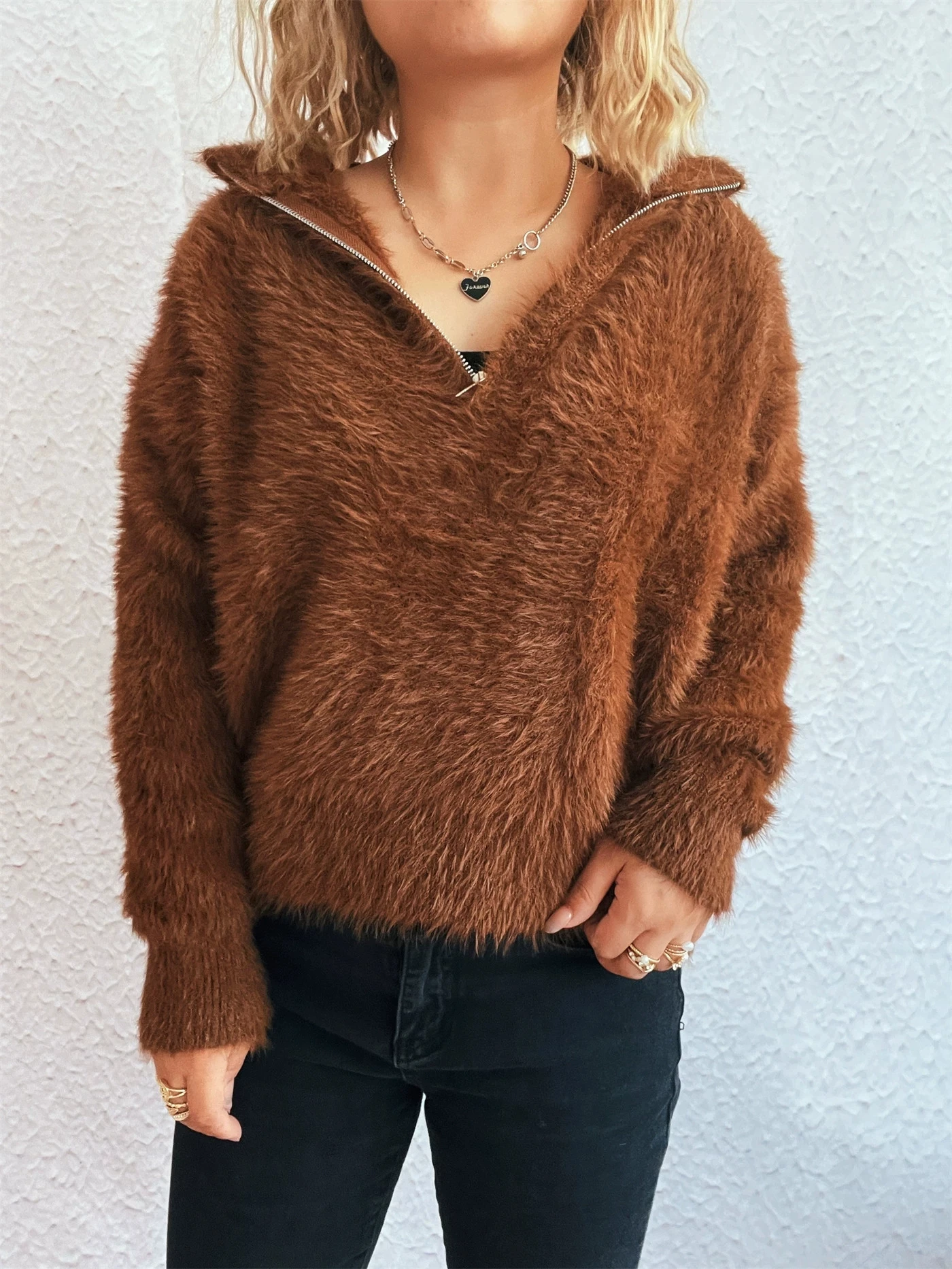 

Сплошной цвет, короткий повседневный элегантный вязаный топ с лацканами и половиной молнии, модный женский свитер