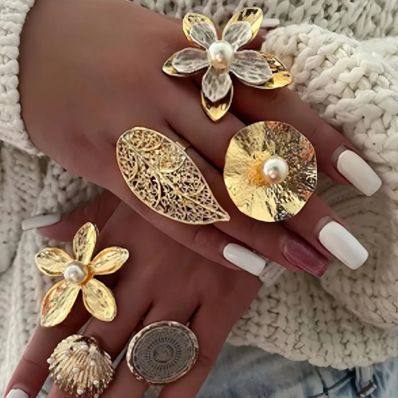 6Pcs/Set Exaggerated Pearl Flower Shell Rings for Women Vintage Punk Gold Color Adjustable Rings Set Fashion Jewelry Accessories