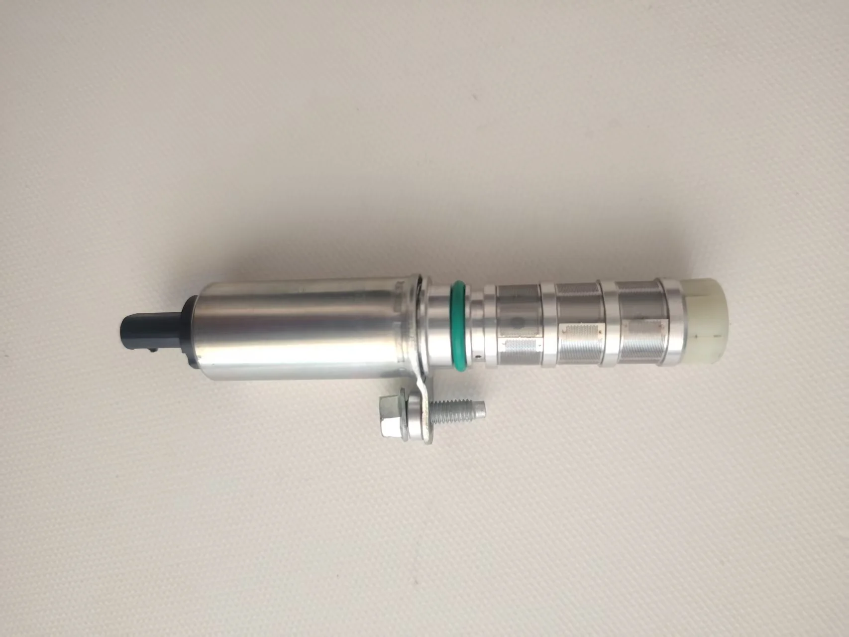 

12662737 12655433 Suitable for Buick, Chevrolet, Cadillac Models Vvt Solenoid Valve, Valve Camshaft Electric Valve, Camshaft Solenoid Valve