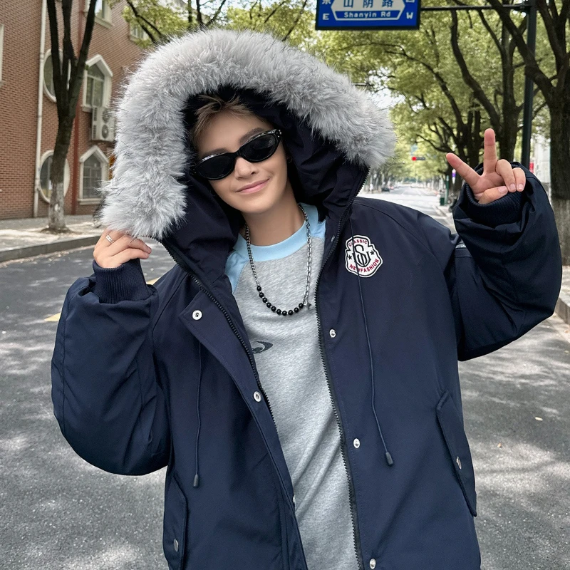 2025 جديد الخريف والشتاء الدفء سترة مع قبعة الفراء معطف القطن السميك معطف القطن باركر معطف قصير الاتجاه النمط البريطاني