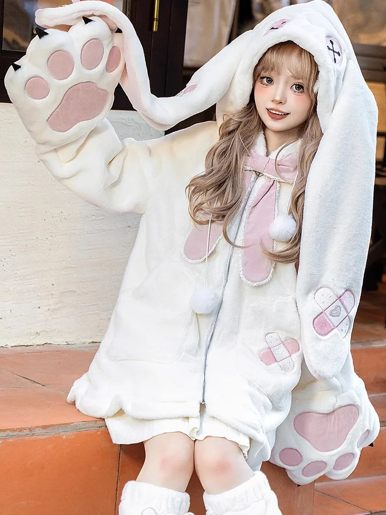 2025 Autumn Winter New Cute Sweet Girl Embroidered White Casual Warm Hooded Plush Coat Versatile Leg Warmers Set