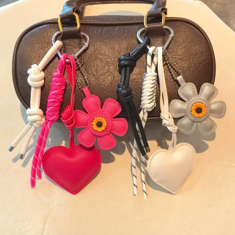 Sunflower Flower Bag Charm For Women's Bag High-end Fashion Exquisite Workmanship Bag Decoration Bag Accessories 2026 New