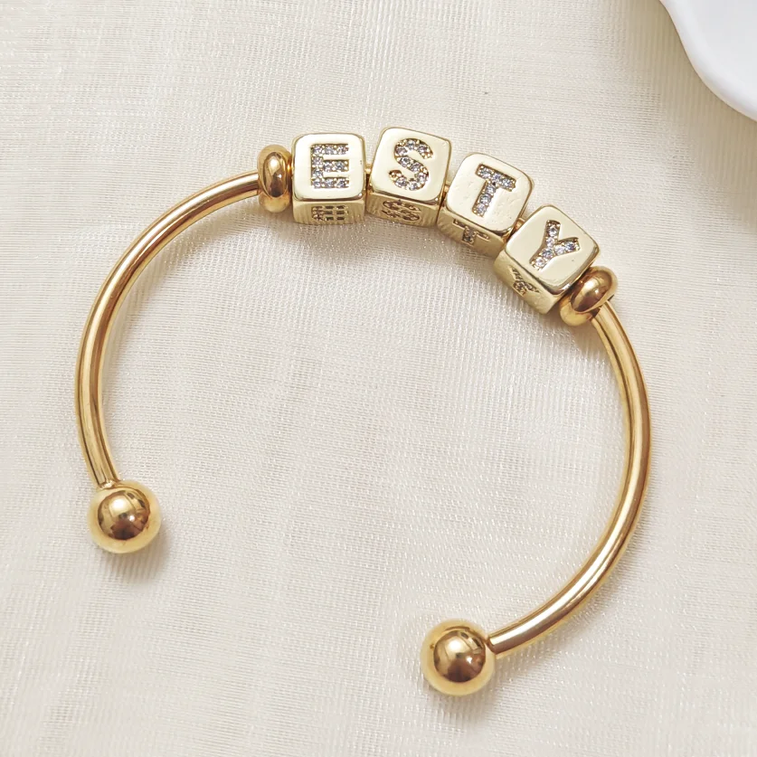 سوار مخصص شخصية كتلة الشكل اسم المرأة سوار هدية مجوهرات العيد