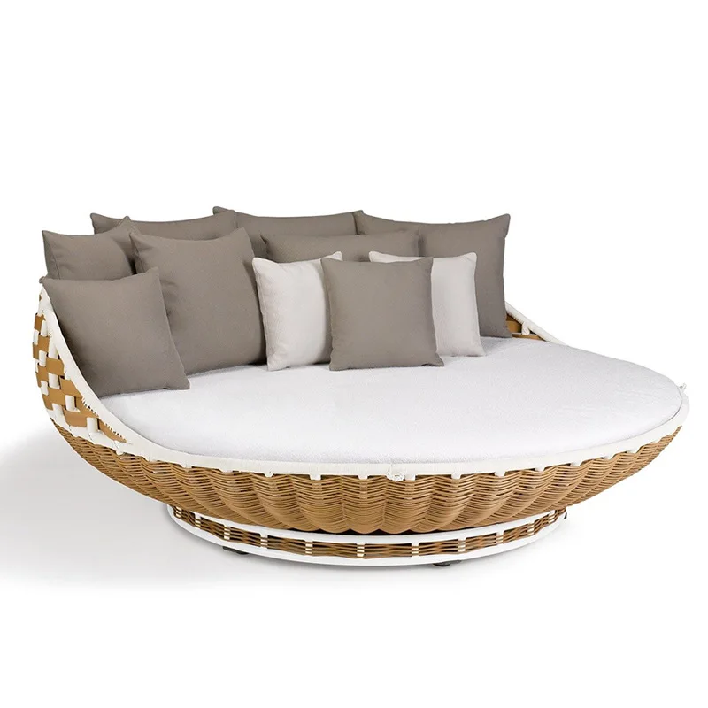 Outdoor Furniture Hanging Creative Round Bed Hanging Chair Swing Rocking Chair Rattan Sofa Hanging Basket Balcony Reso