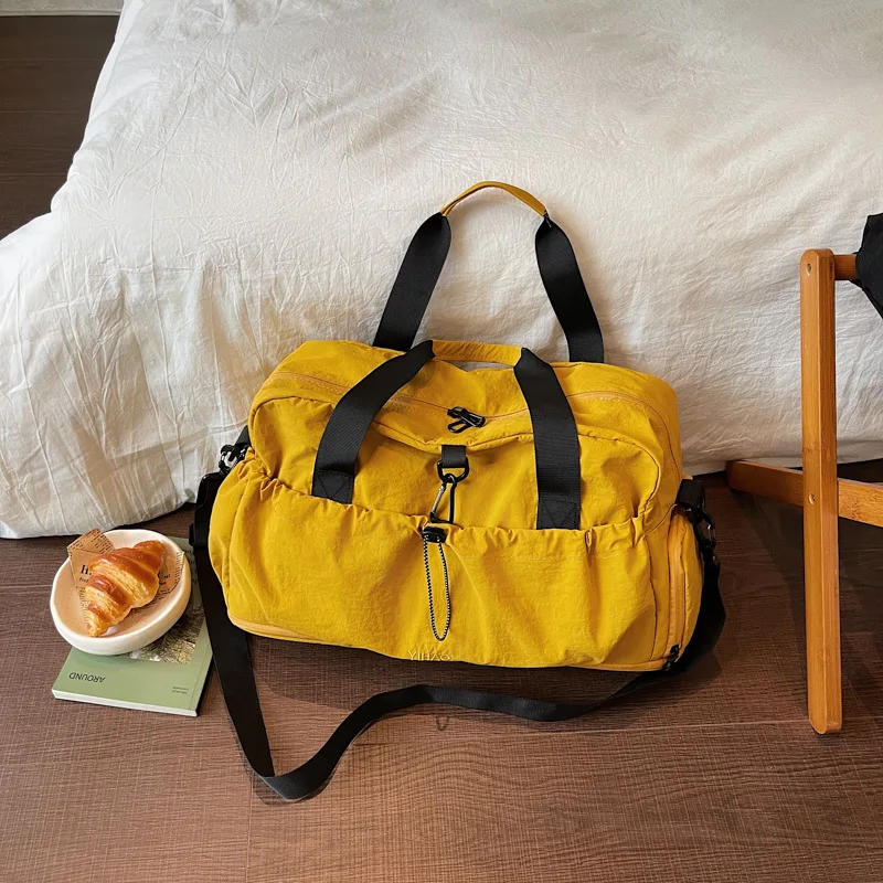 large-capacity-travel-duffle-bag-for-women-2026-new-women's-portable-sports-fitness-tote-bag-short-distance-storage-luggage-bag