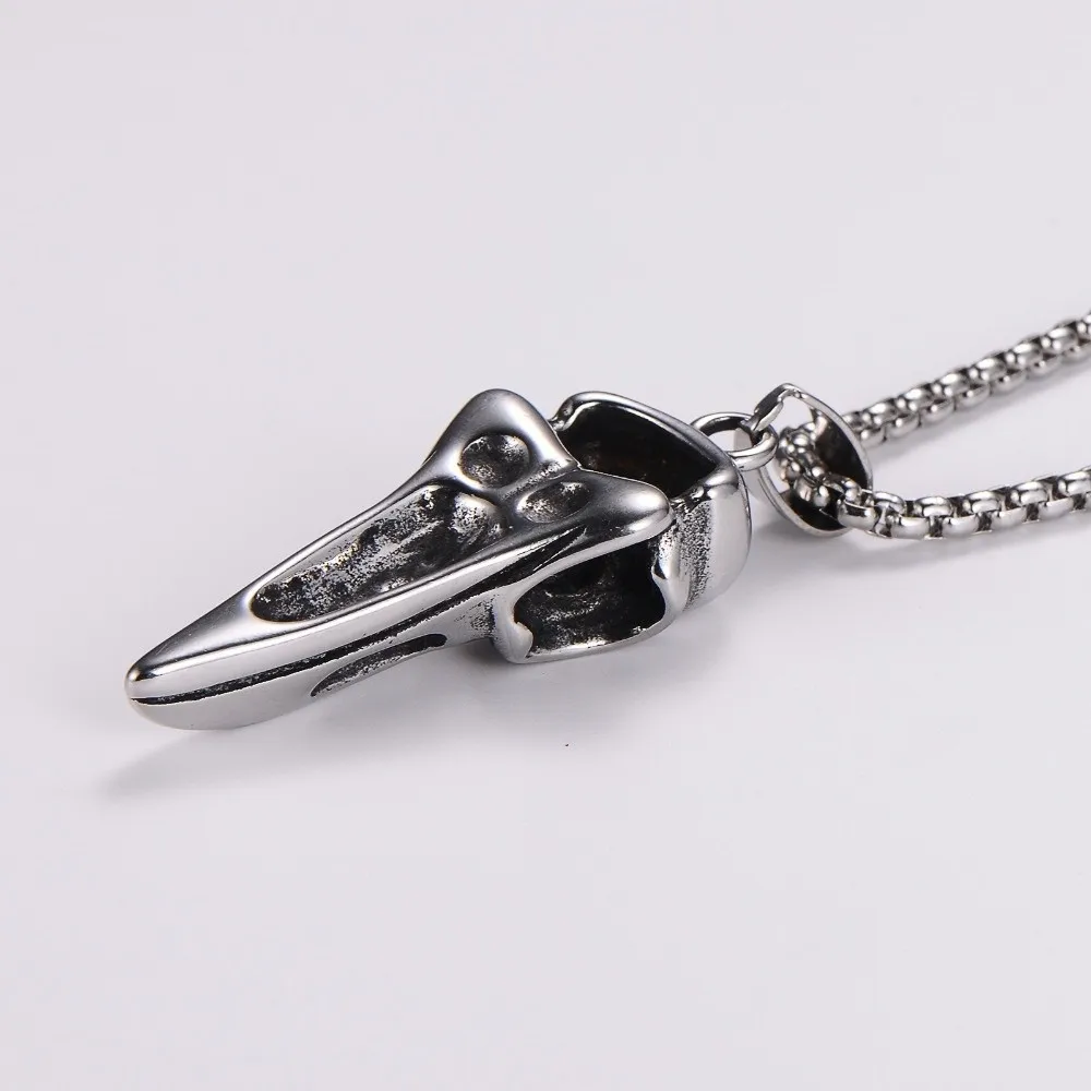 Fashion Vintage Crow Skull Pendant 304 Stainless Steel Silver Viking Crow Punk Style Pendant for Men and Women