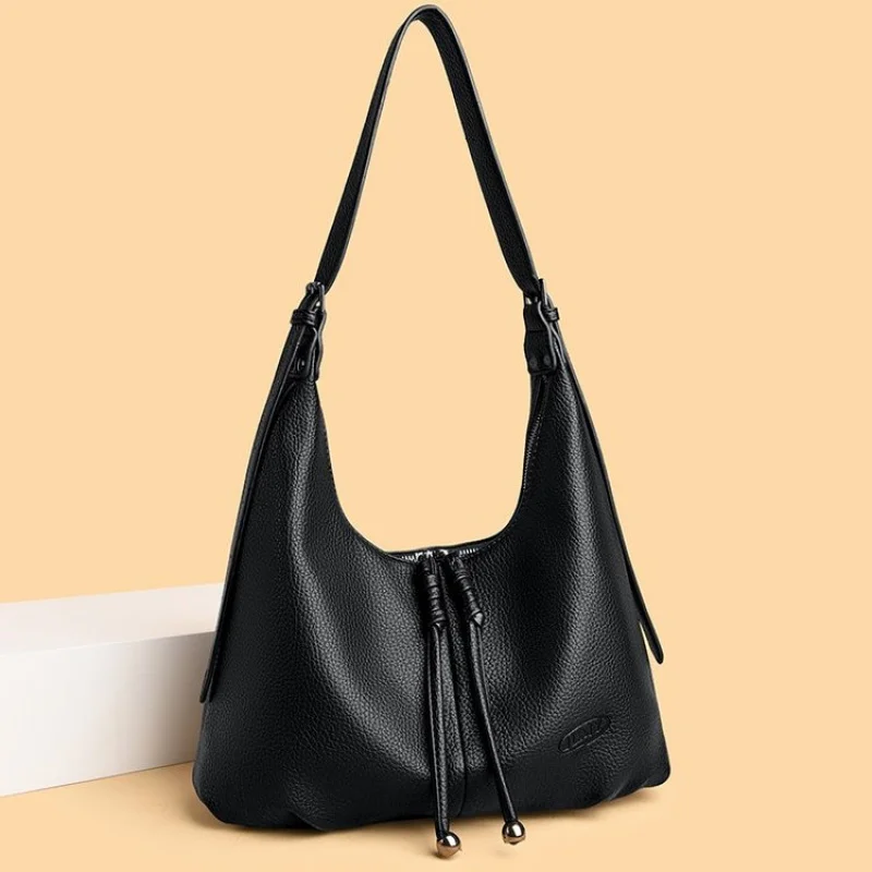

Sophisticated Women Leather Handbag With Detachable Strap Convertible To Shoulder Bag Or Elegant Clutch