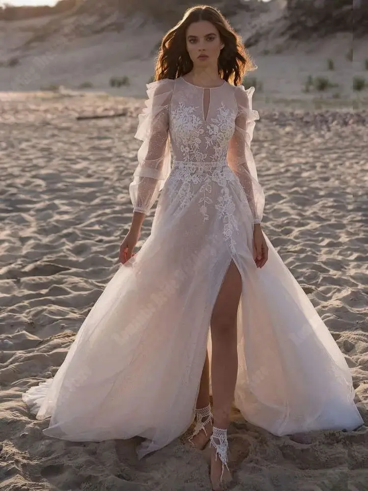 Eleganti abiti da sposa in Tulle per le donne i più nuovi abiti da sposa A maniche lunghe con scollo tondo profondo lunghezza di lavaggio spacco laterale A Line Robes