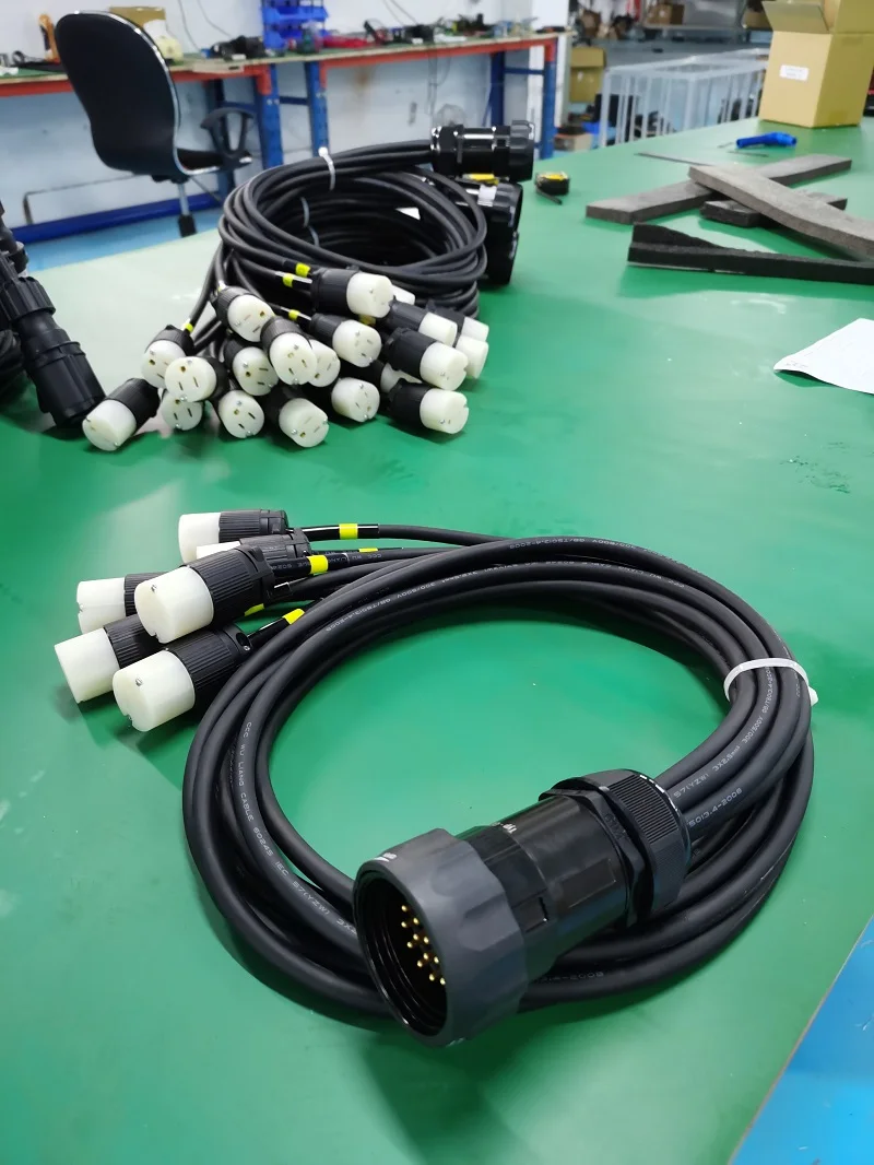 to Edison 5-15R Plug Electric Power Split Cables 19Pin Socapex Cable Breakout