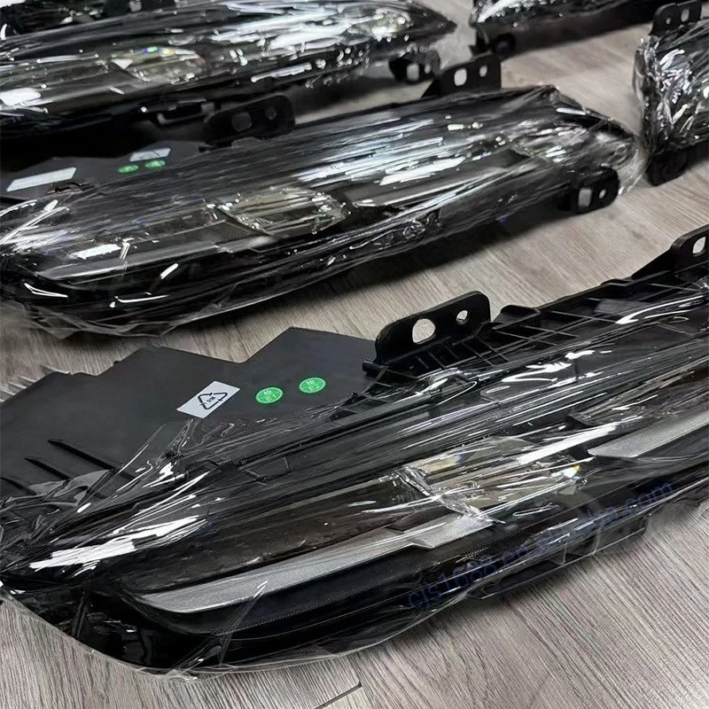 

Crystal LED Daytime Running Lights for 7 Series G70 730i 740Li X7 G07 XM Models 2023-2025 High Quality Diamond Car Headlight