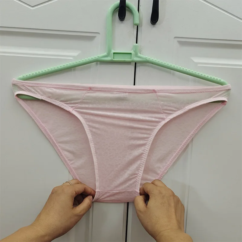 Jacquard Briefs for Men Ice Silk Thin Transparent Mesh Breath Comfort Lightweight Underpants Gays Mid Rise U Convex Pouch Bikini