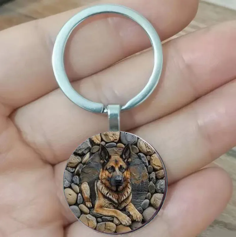 Shepherd dog pattern keychain, cool and fun, used for car key decoration, meaningful holiday birthday gift for men and women