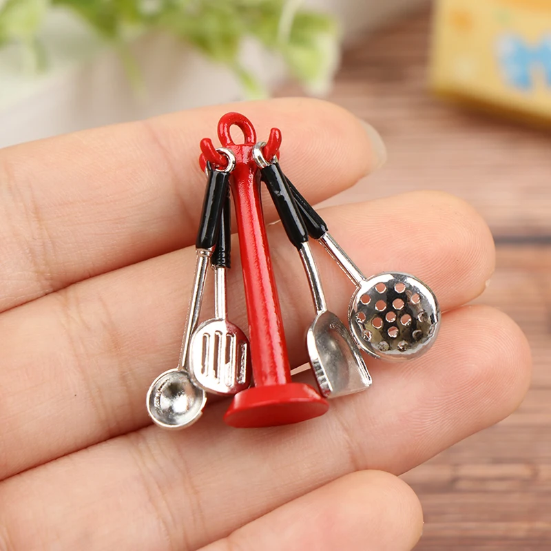 1:12 Dollhouse Kitchen Utensil Vertical Hanging Spoon Spatula Spoon Colander Set For Doll House Furniture Decor Kids Pretend Toy