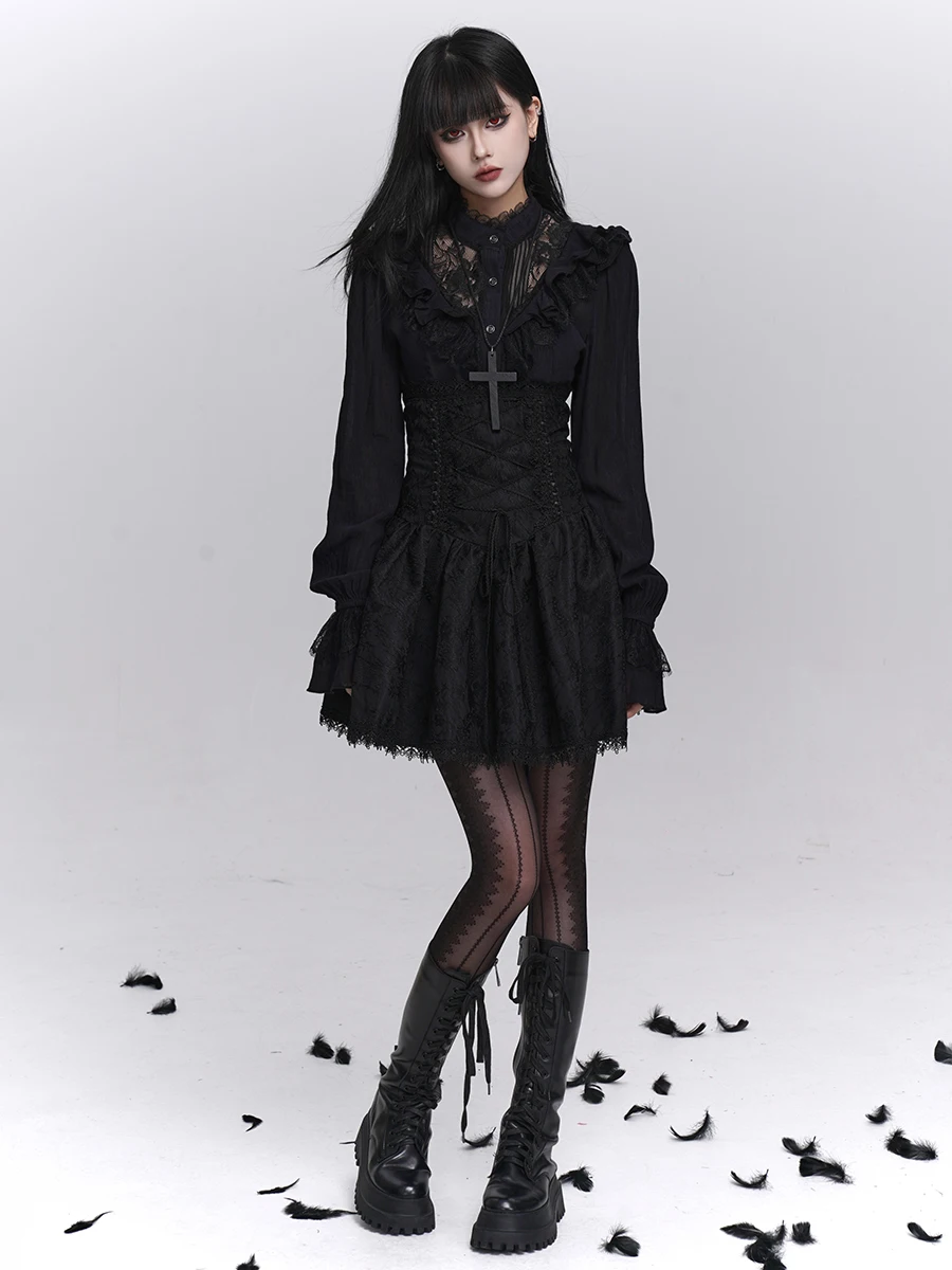 

Gothic Sle Bla Long Sve Lace Trim irt Medieval k Series Women's Faion Ghost Girl irt Polyester Thin Material