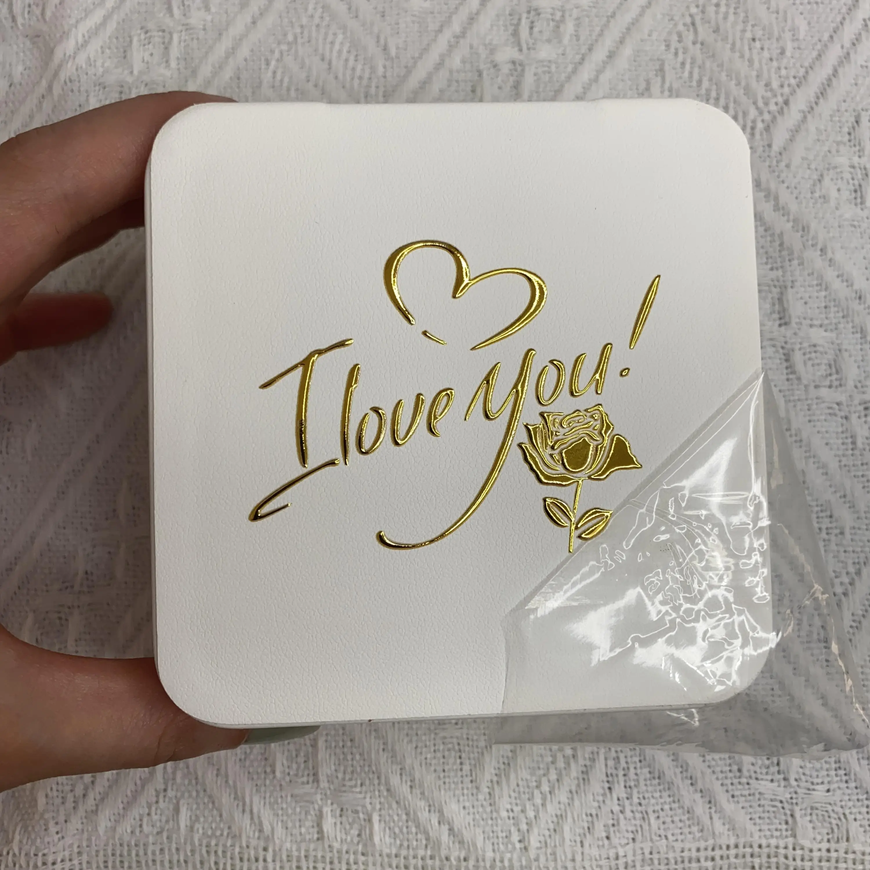 Customized Logo Label 3D UV Metal Transfer Sticker Permanent Waterproof Adhesive for Plastic Bottle Box Packaging