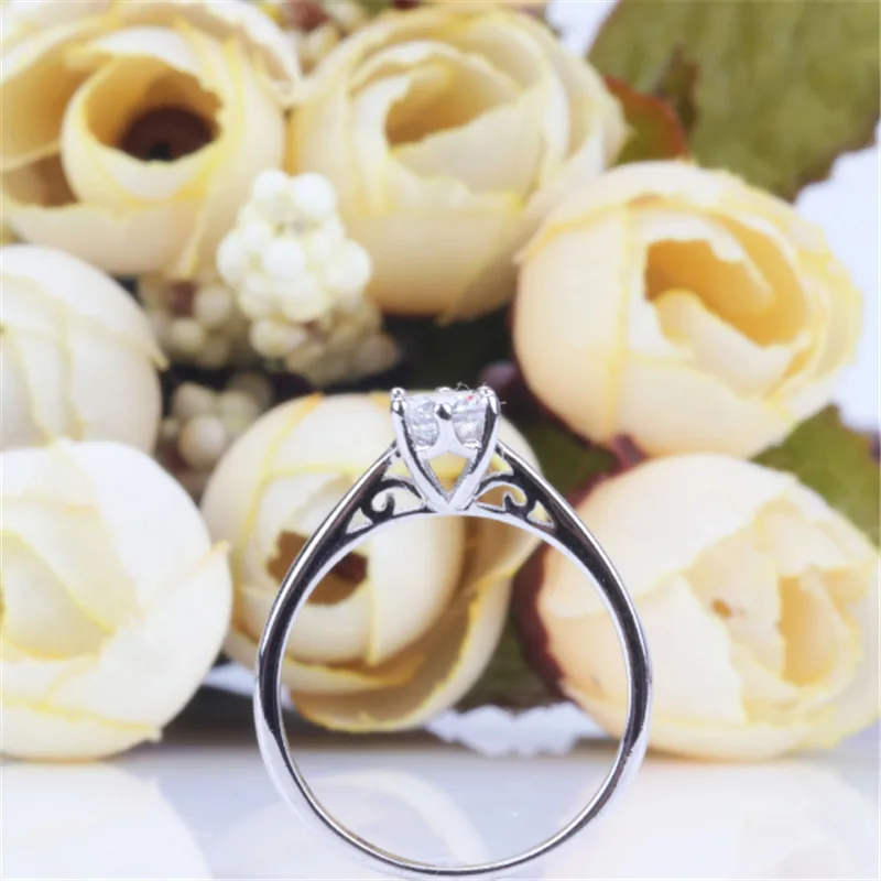 

Buyee 925 Sterling Silver Female Wedding Ring White Zircon Classic Ring Finger for Women Fashion Party Fine Jewelry Circle Gift