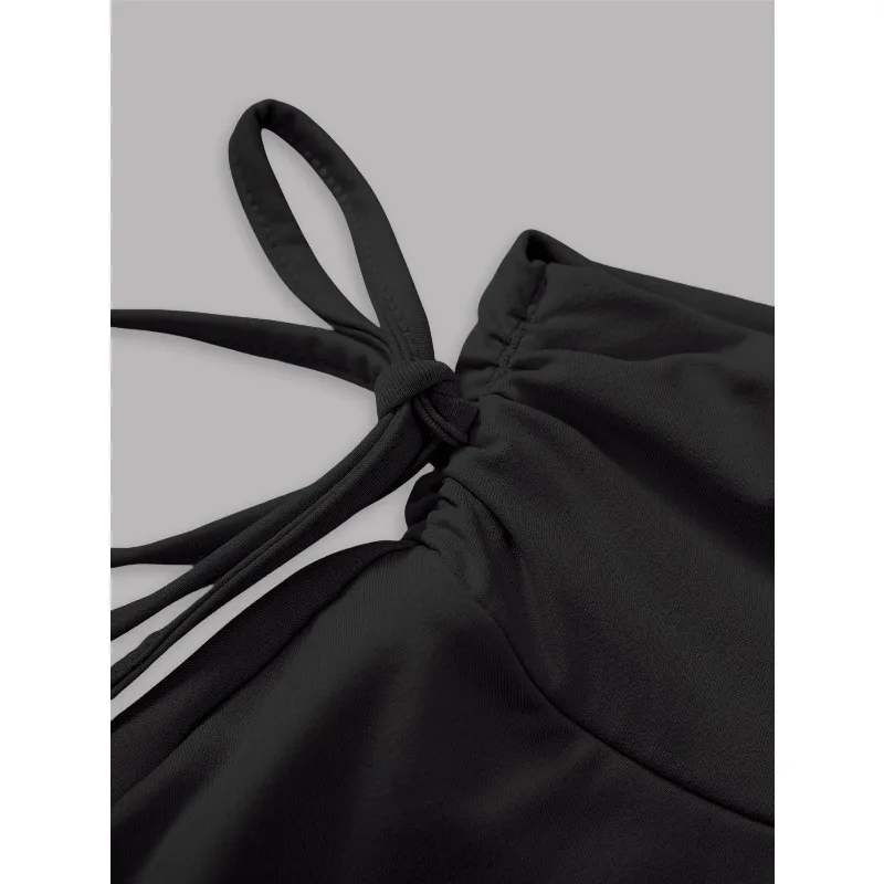 2025 New Solid Color Skirt Women Summer Fashion Outdoor Versatile High Waist Slim Fit Elastic Waist Short Skirt Goods