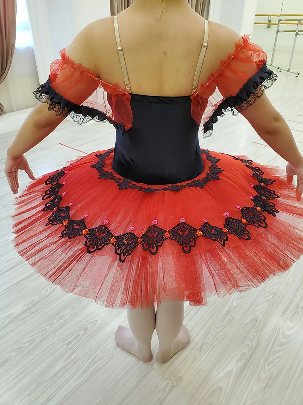 Red Paquita Professional Ballet Tutu Ballet Pancake Swan Lake Tutu Ballerina Costumes Dancing Costume Figure Skating Dress Girls