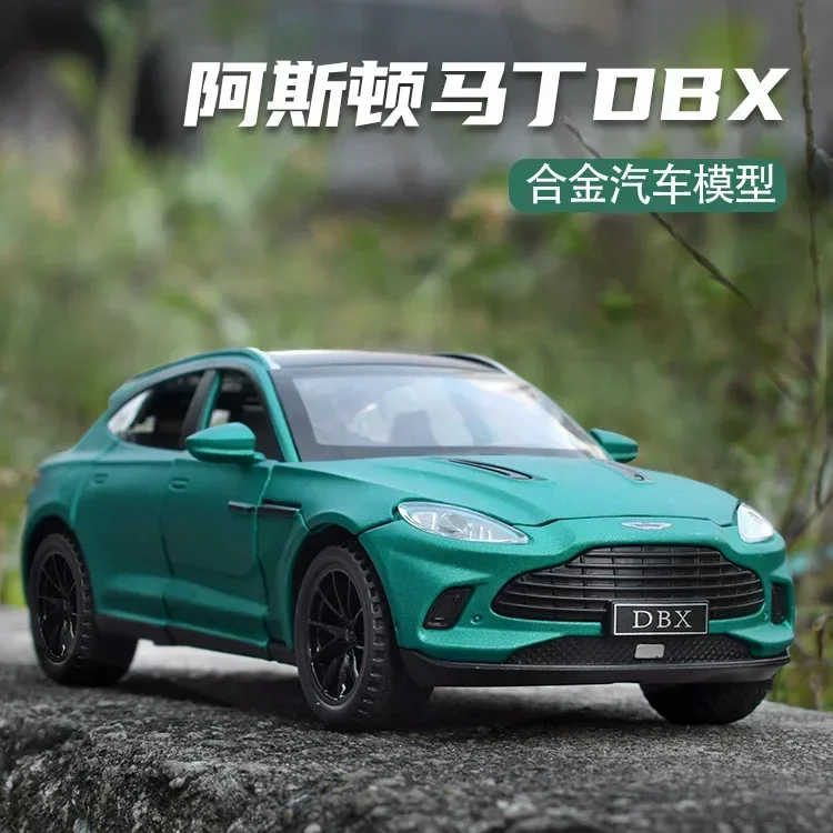 

1:32 Alloy Aston Martin DBX SUV Модель спортивного автомобиля Литье под давлением Металлические игрушечные транспортные средства Моделирование автомобиля с откатом Звук Свет Игрушки для мальчиков Подарок