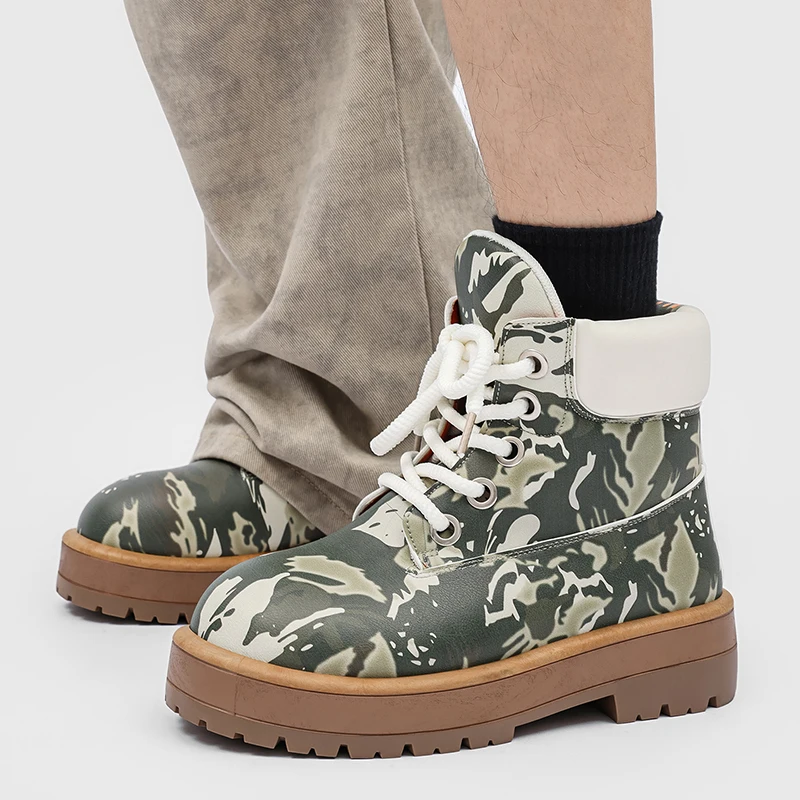 

Men Lace Up Non-Slip Ankle Boots Men High Top Boots High Quality Women Leather Shoes Fashion Outdoor Sneakers for Couple