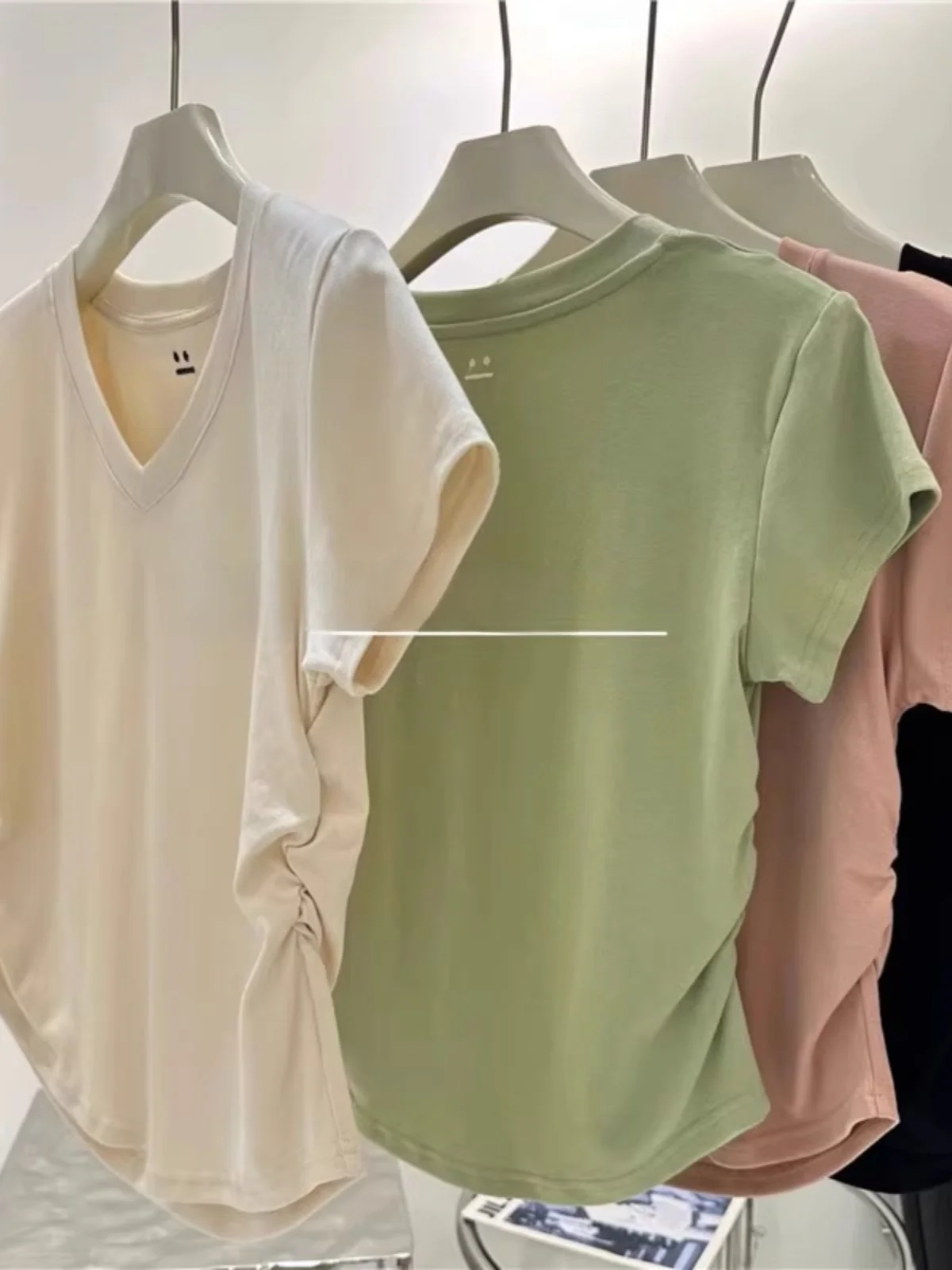  Embroidery V-Neck Short Sleeve T-Shirt Women Summer Pleated Waist Slimming Versatile Shoulder Appropriate Short Top