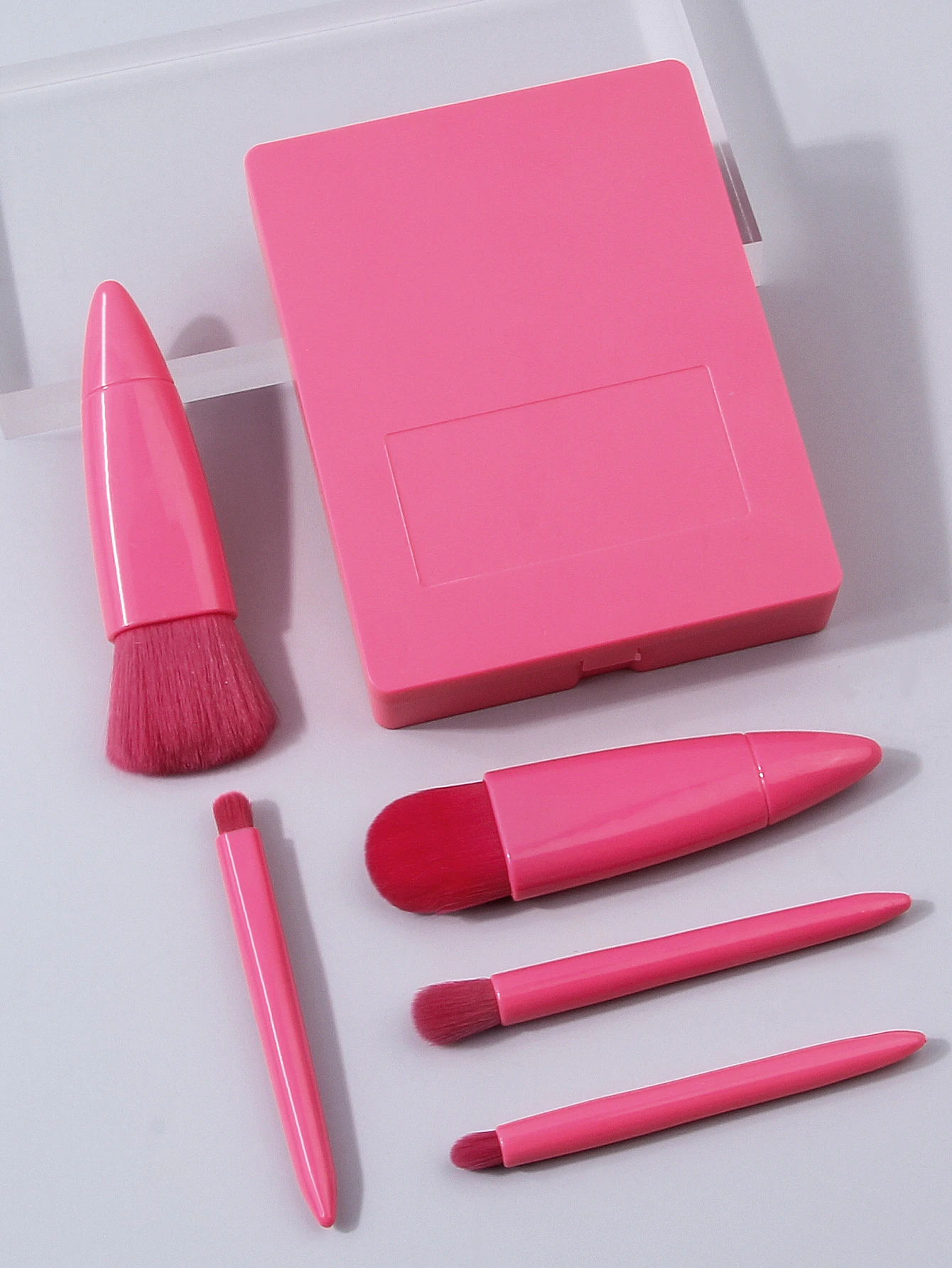 Ensemble de pinceaux de maquillage de taille de voyage, 5 pièces, Mini pinceaux de maquillage, petit Kit de pinceaux cosmétiques à fonction complète avec étui et miroir