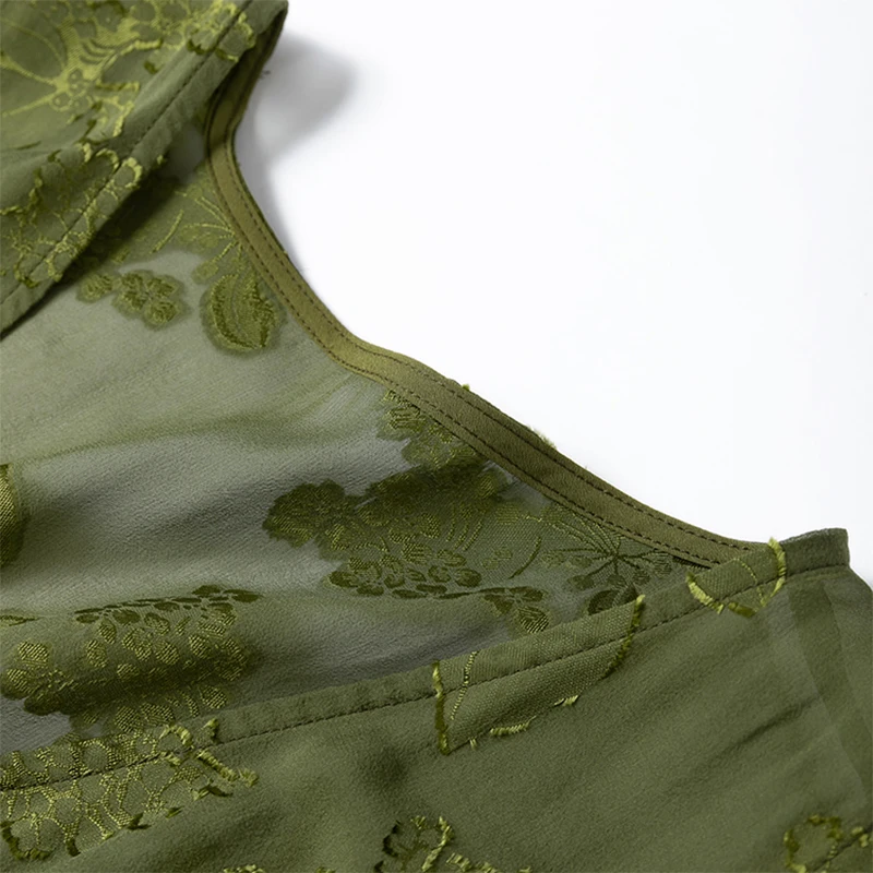 Women Silk Tank Top 100% Mulberry Silk Embroidery Loose Type Thin Olive Green V Neck Vest Sleeveless Top Summer Beach M1176